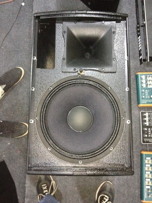 也許是中國(guó)最好的音箱!LA-B-15_供應(yīng)信息_CA001中國(guó)音響第一網(wǎng)_最集中的音響人社區(qū)_音響|燈光|視頻|專業(yè)|門戶|網(wǎng)站